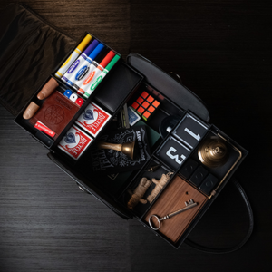 MODERN DOCTORS BAG by Murphy's Magic